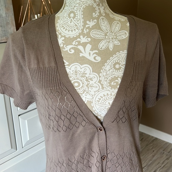 l.N. Studio button down knit top, M • - Picture 2 of 8